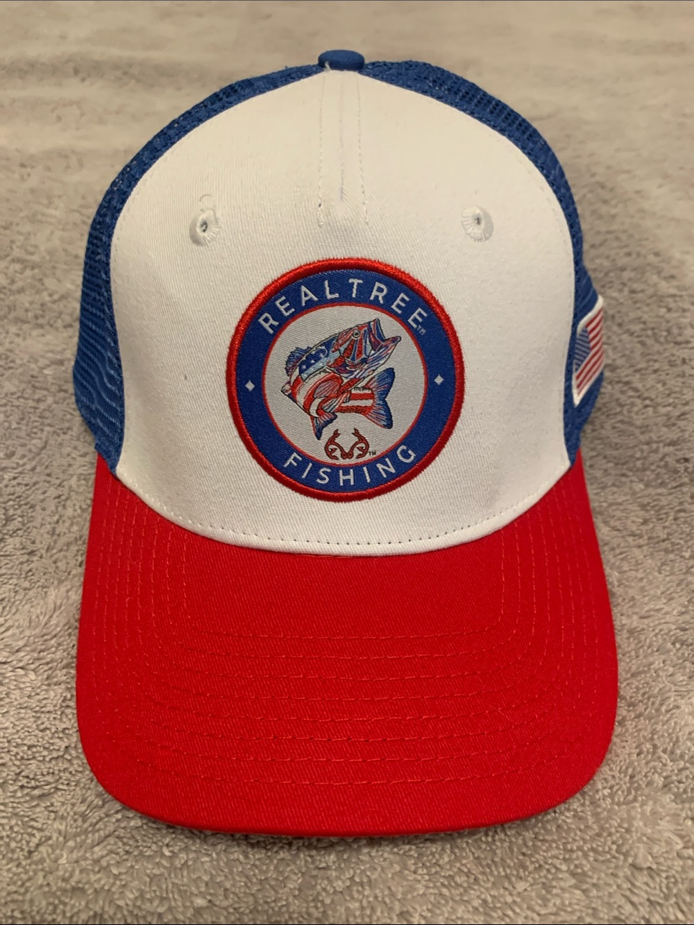 Real tree fishing trucker hat!